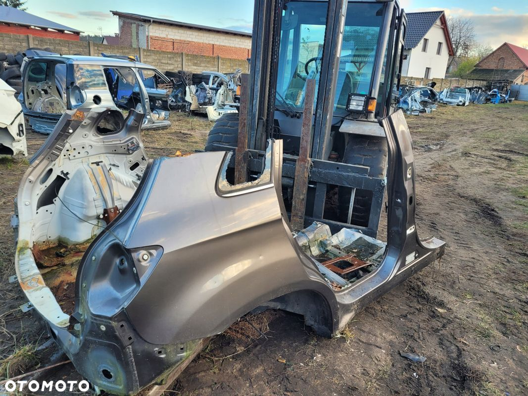 MITSUBISHI ASX ĆWIARTKA PRAWA TYŁ DŁUGA PRÓG SŁUPEK ZEJSCIE - 2