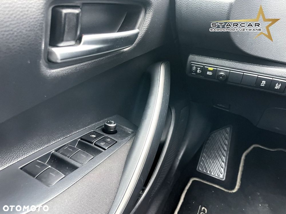 Toyota Corolla - 17