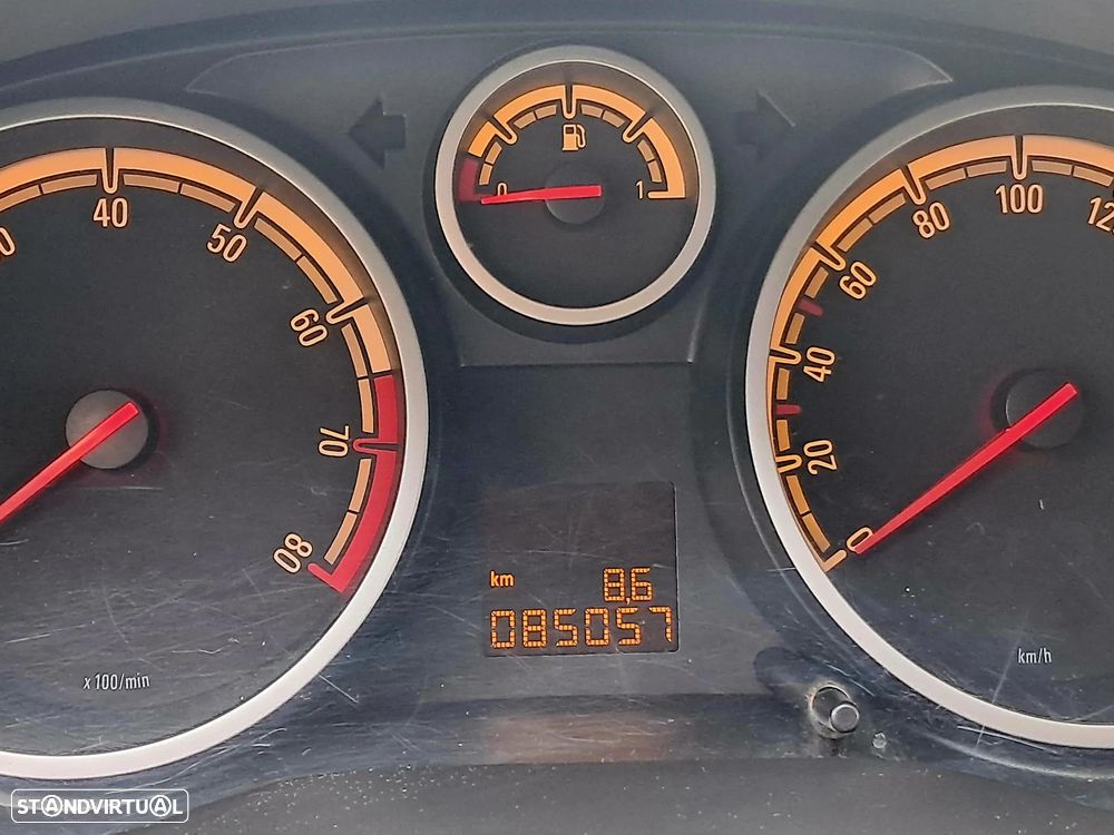 Opel Corsa 1.2 Enjoy Easytronic - 10