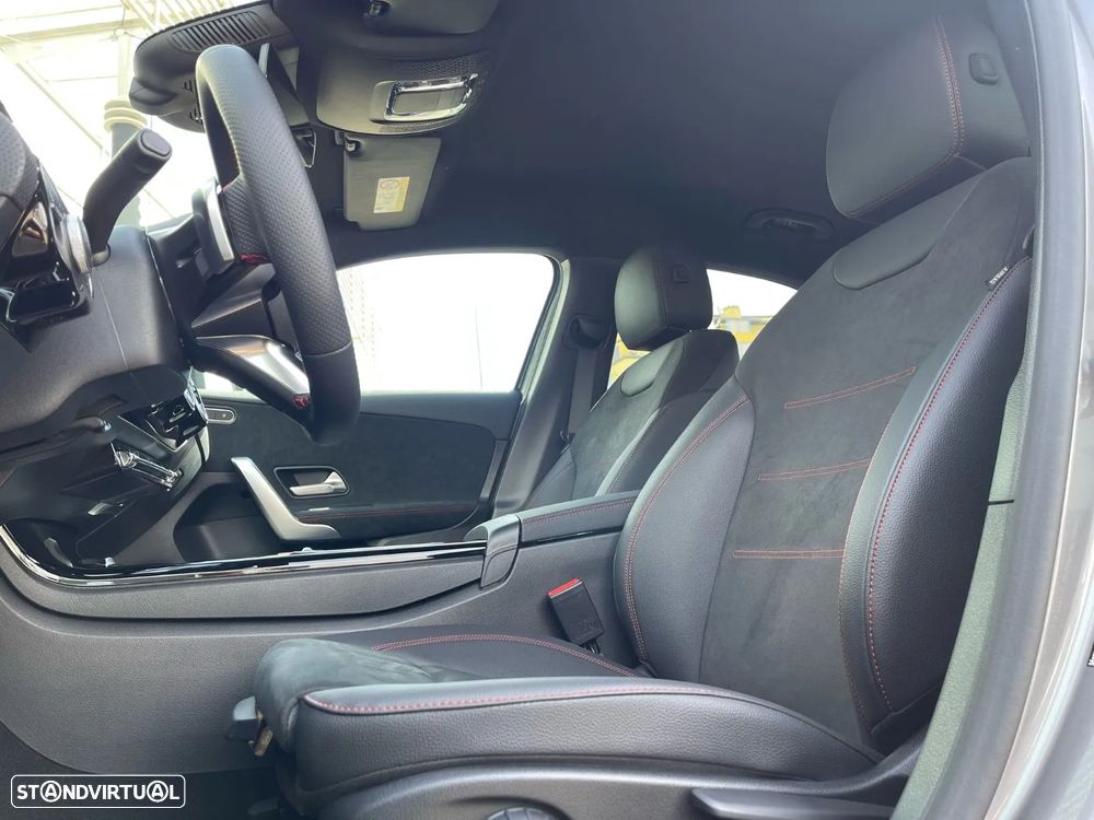 Mercedes-Benz A 200 Limousine 7G-DCT AMG Line Advanced Plus - 4