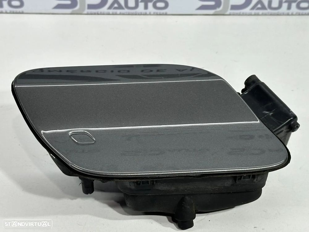 Tampa Depósito Combustível - Fiat Tipo (2016) - 2