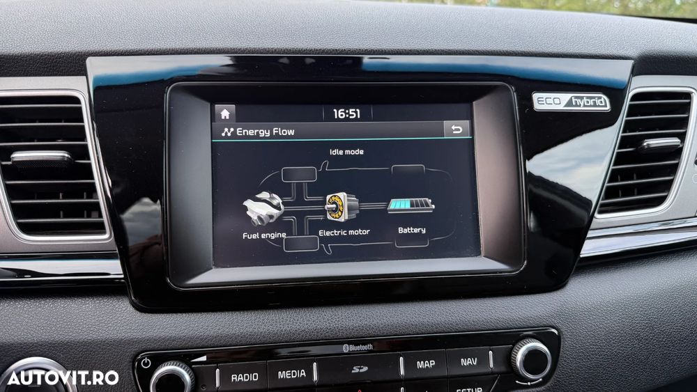 Kia Niro 1.6 GDI 2WD Aut. Vision - 18