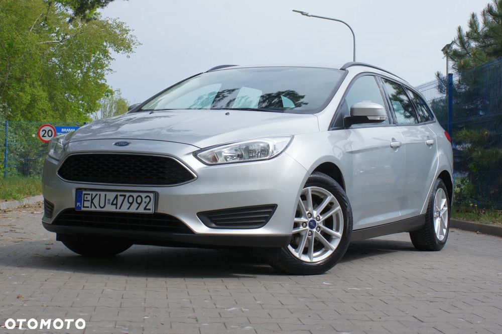 Ford Focus 1.5 TDCi DPF Start-Stopp-System Ambiente - 3