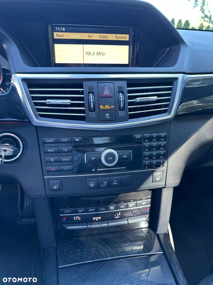 Mercedes-Benz Klasa E 350 4Matic 7G-TRONIC Avantgarde - 20