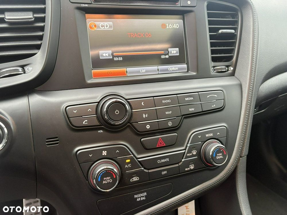 Kia Optima - 18