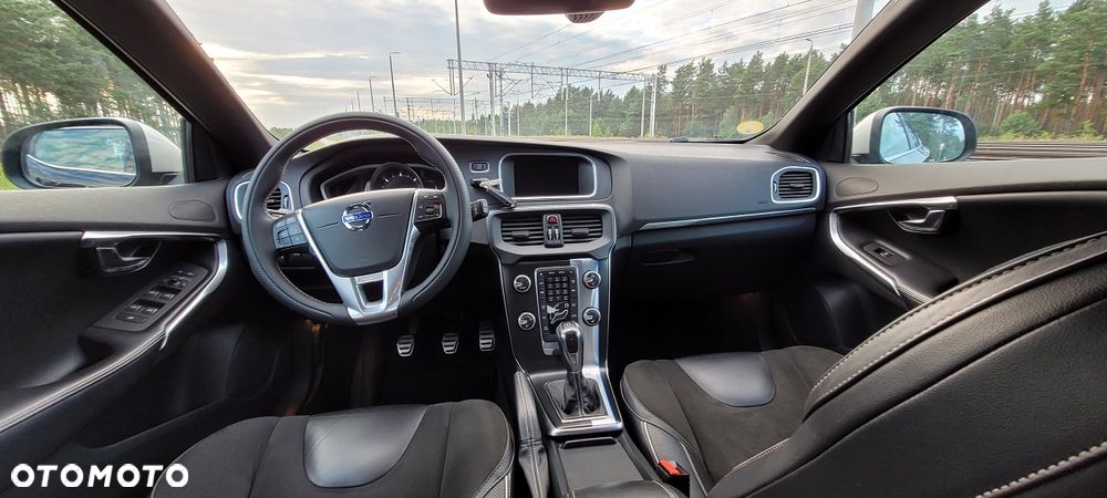 Volvo V40 D4 RDesign - 12
