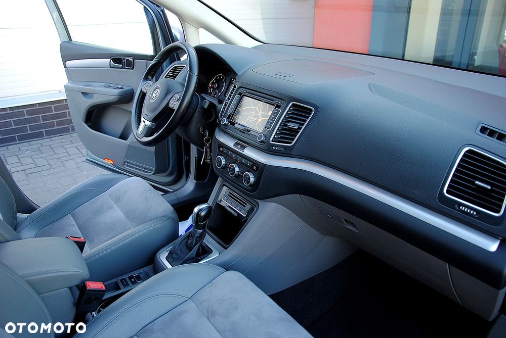 Volkswagen Sharan 2.0 TSI DSG Highline - 11