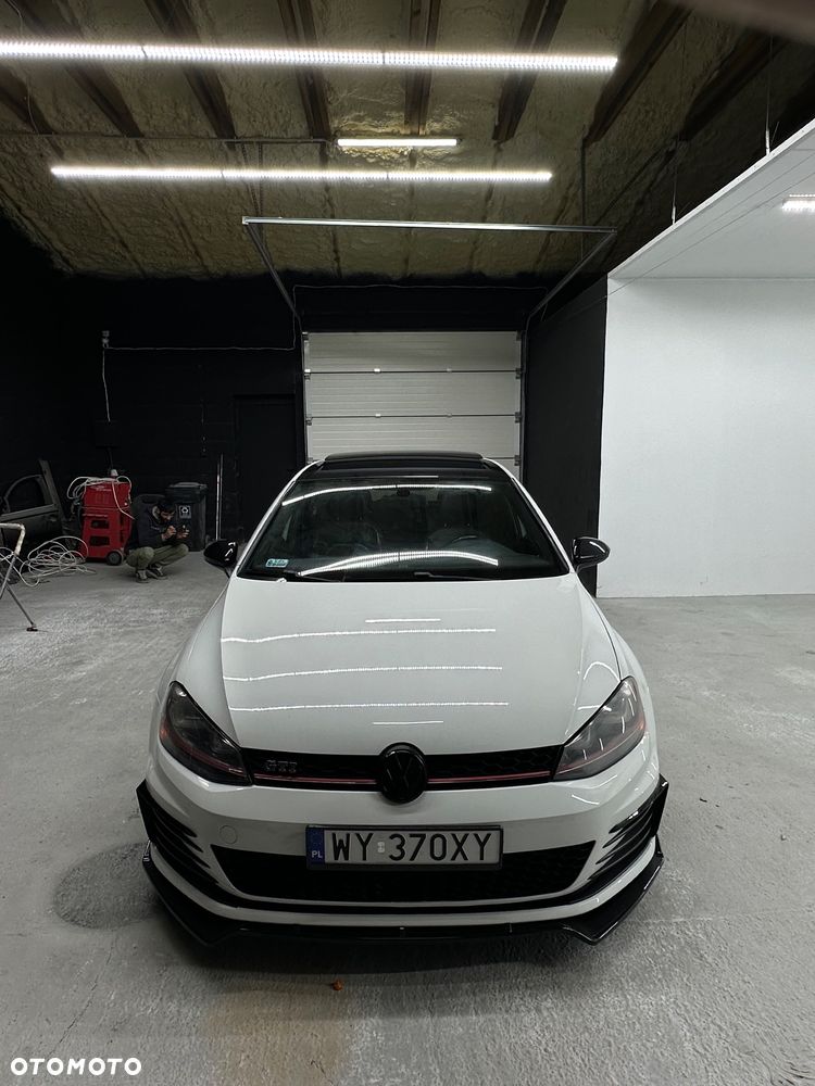 Volkswagen Golf VII 2.0 TSI BMT GTI DSG - 2