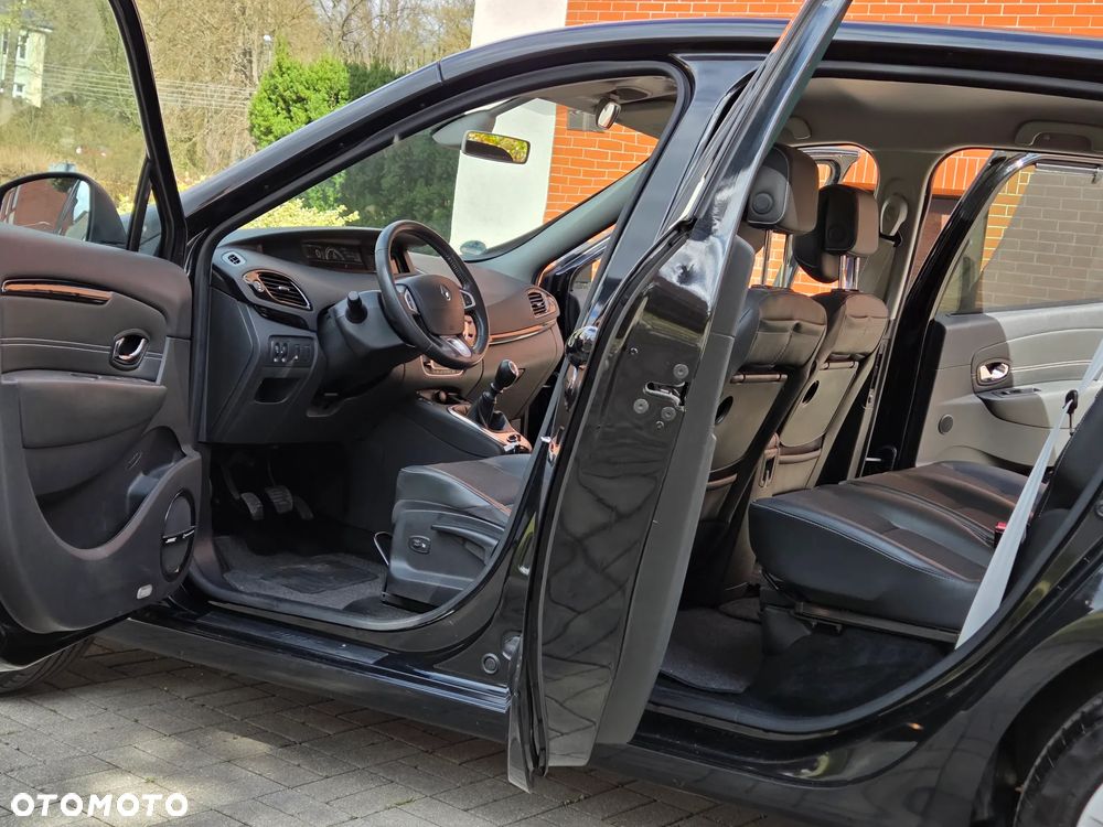 Renault Scenic TCe 130 Bose Edition - 28