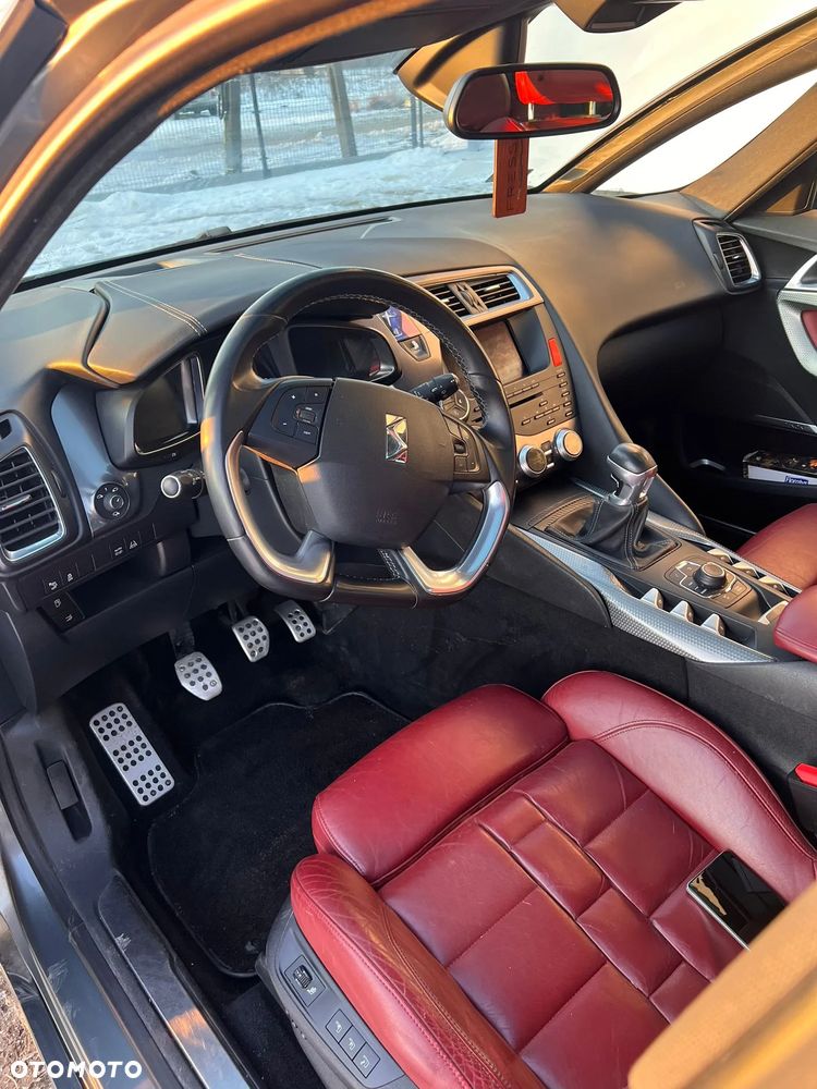 Citroën DS5 1.6 THP SportChic - 9