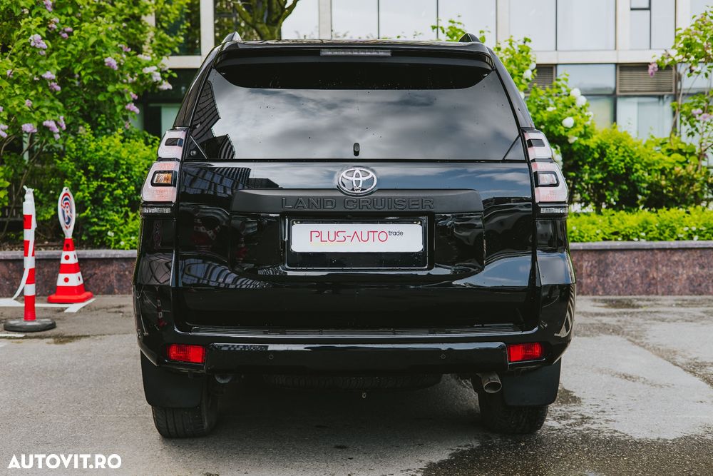 Toyota Land Cruiser 2.8 D-4D Automatik TEC-Edition - 8