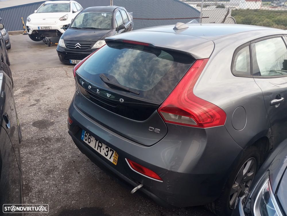 Volvo V40 - 1