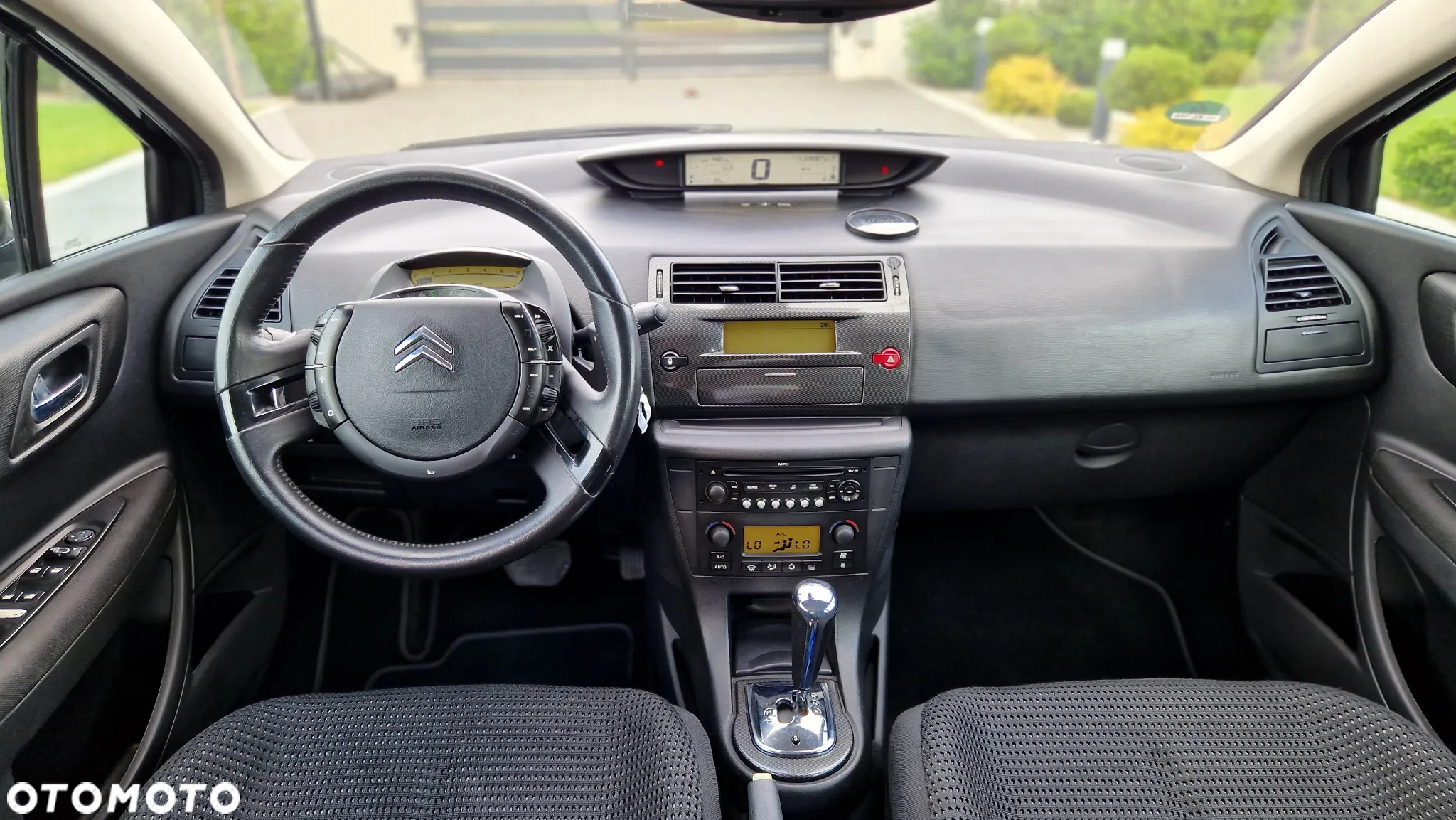Citroën C4 1.6 HDi FAP EGS6 Exclusive - 6