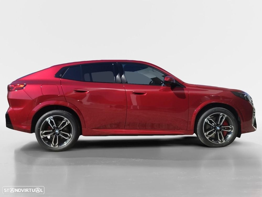 BMW iX2 eDrive20 Pack Desportivo M - 6