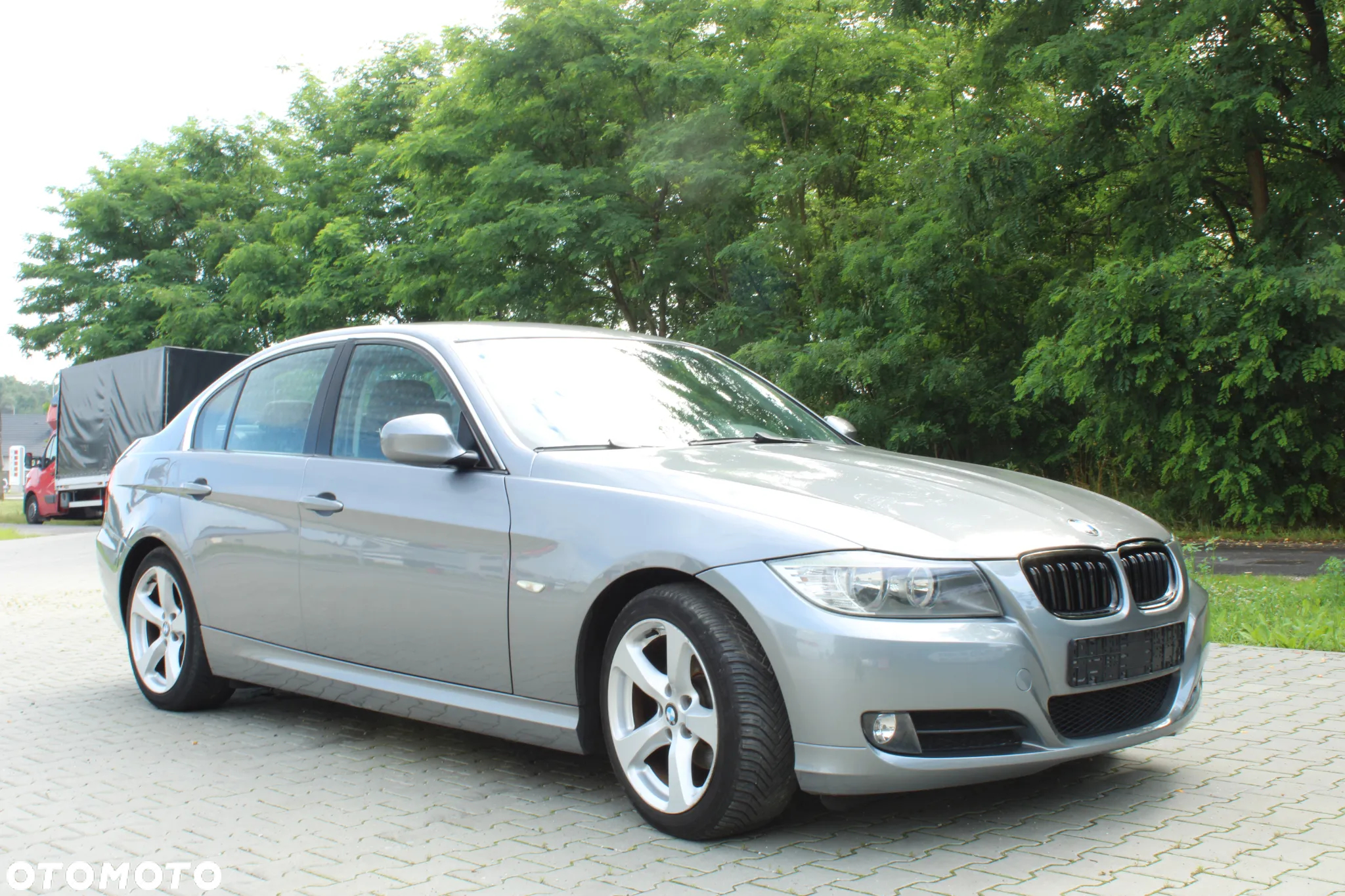 BMW Seria 3 318i Edition Exclusive - 5
