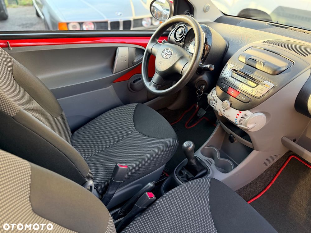 Toyota Aygo - 22