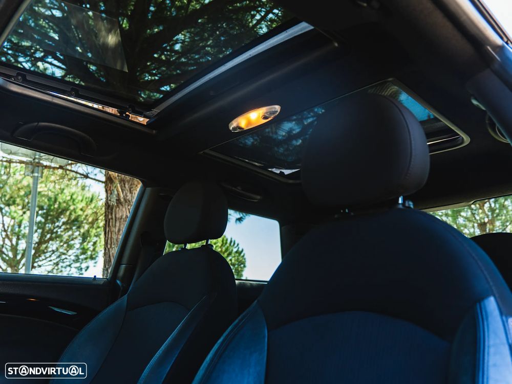 MINI 3 Portas Cooper D - 26