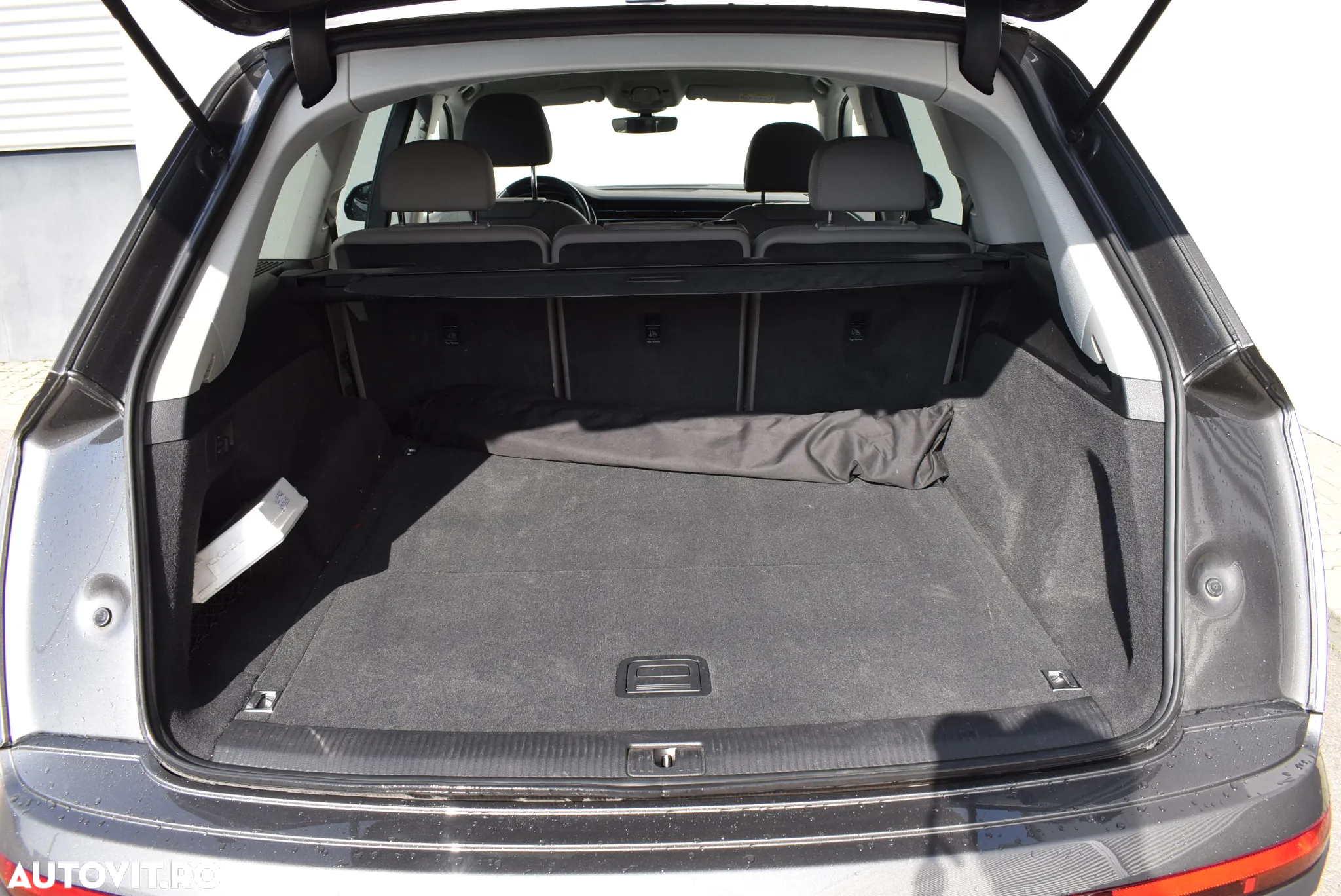 Audi Q7 3.0 50 TDI quattro Tiptronic S Line - 29