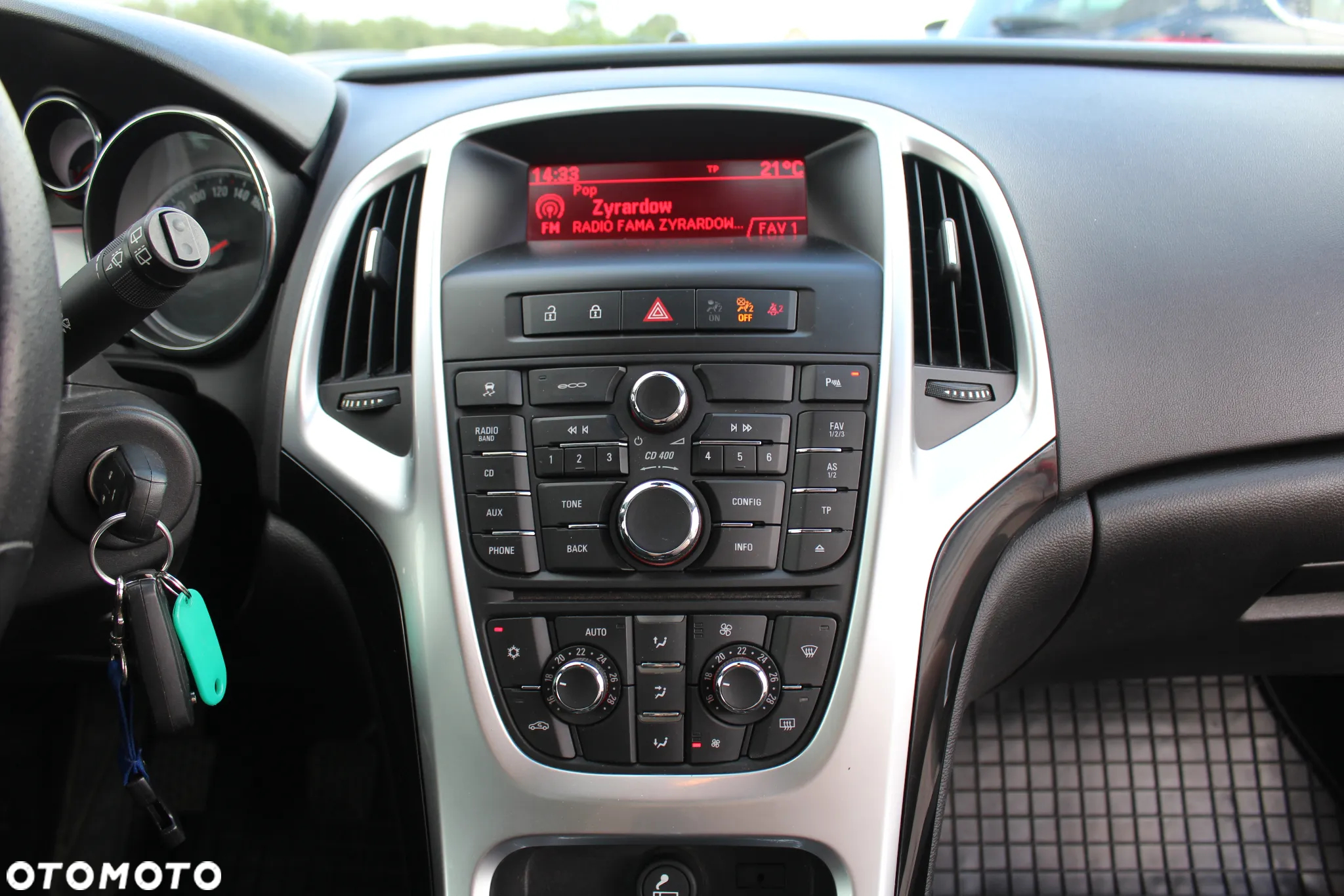 Opel Astra IV GTC 2.0 CDTI Sport S&S - 21