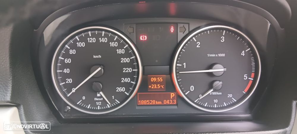 BMW 320 d Cabrio Auto - 10