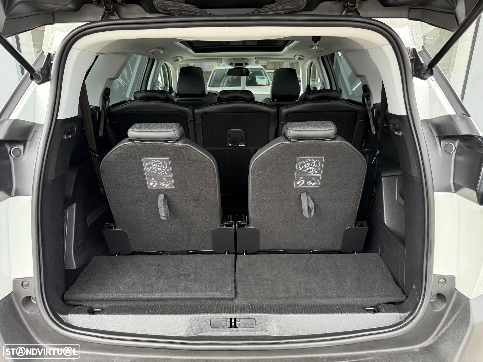 Peugeot 5008 1.5 BlueHDi Allure EAT8 - 18
