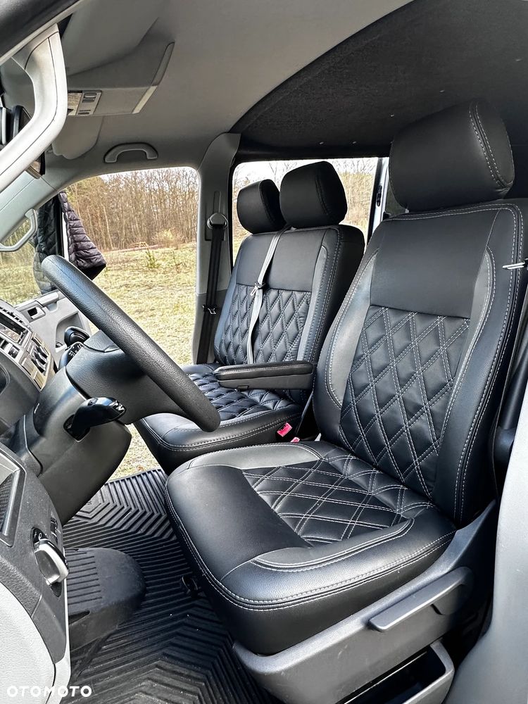 Volkswagen Kampervan T5 LONG - 9