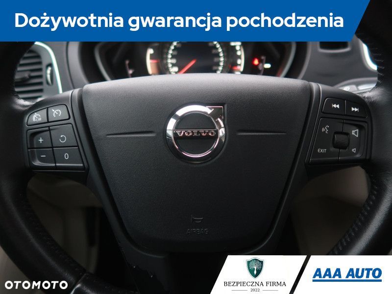 Volvo V40 - 21