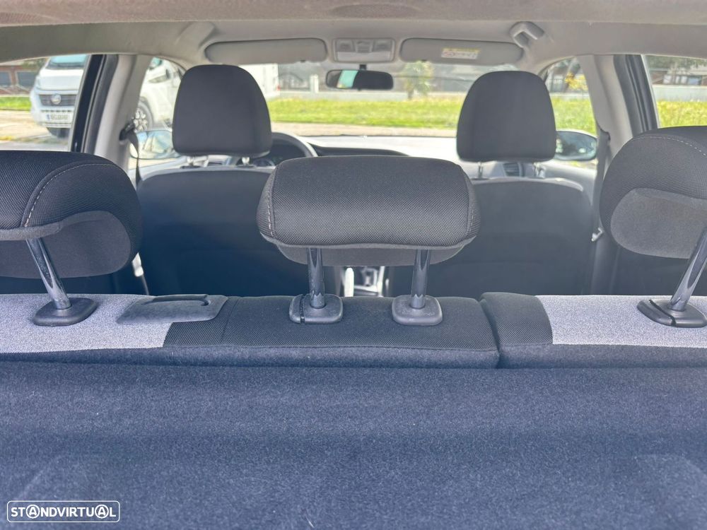 Hyundai i20 1.1 CRDi Access+Bluetooth+Comandos no Volante - 11