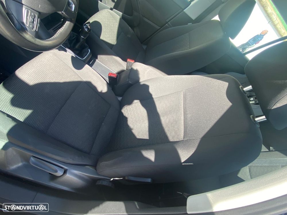 VW Tiguan 2.0 TDI Trend BlueMotion - 15