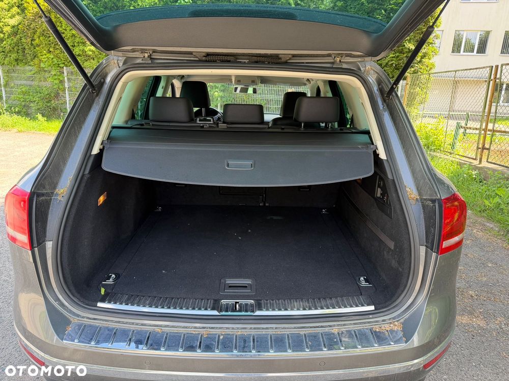 Volkswagen Touareg - 21
