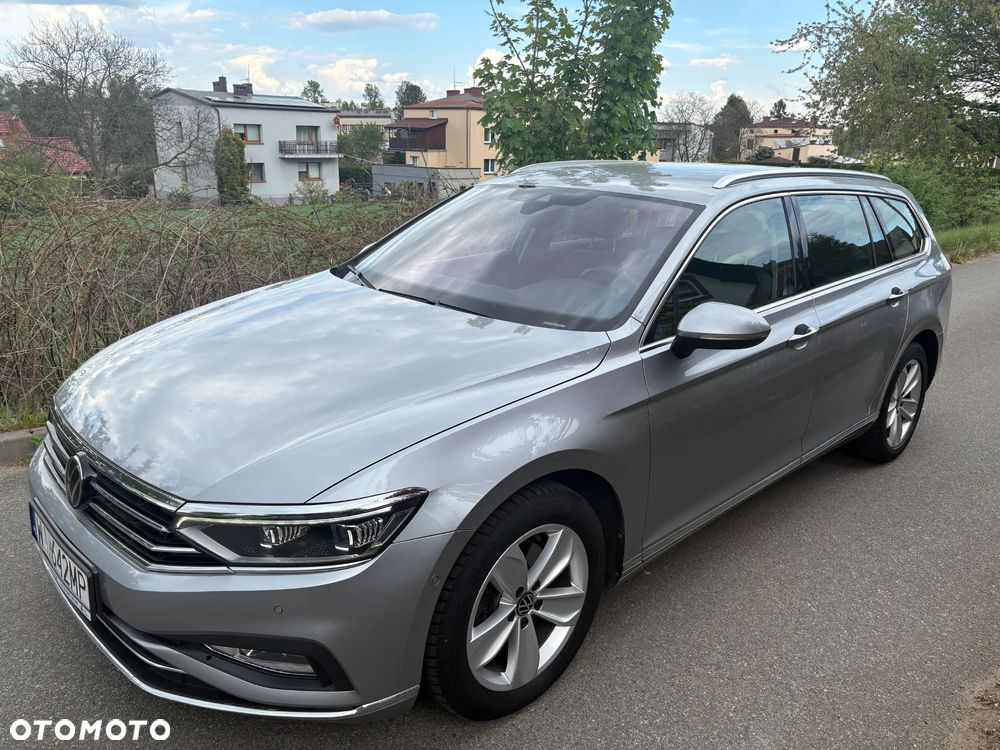 Volkswagen Passat 2.0 TDI EVO Elegance DSG - 2