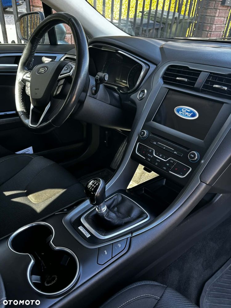 Ford Mondeo 1.5 EcoBoost Titanium - 11