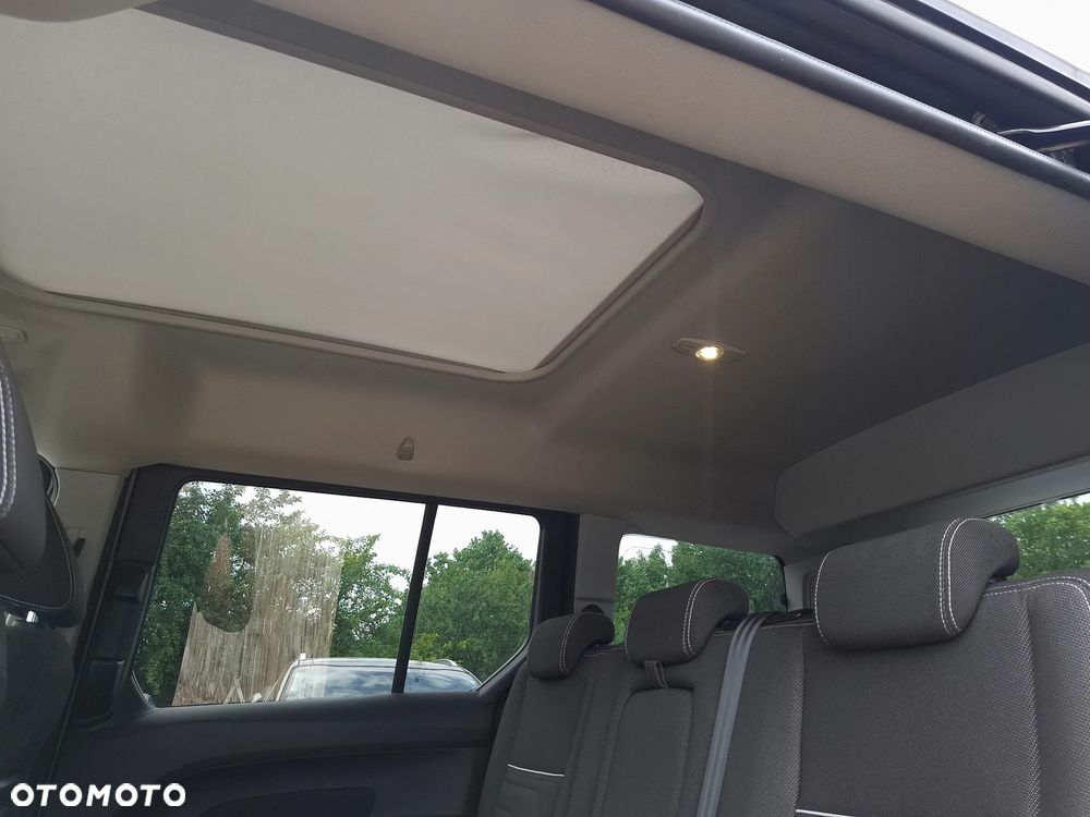 Ford Tourneo Connect Grand - 25
