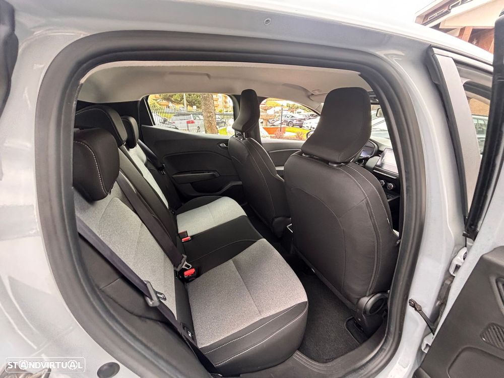Renault Clio 1.5 Blue dCi Evolution - 20