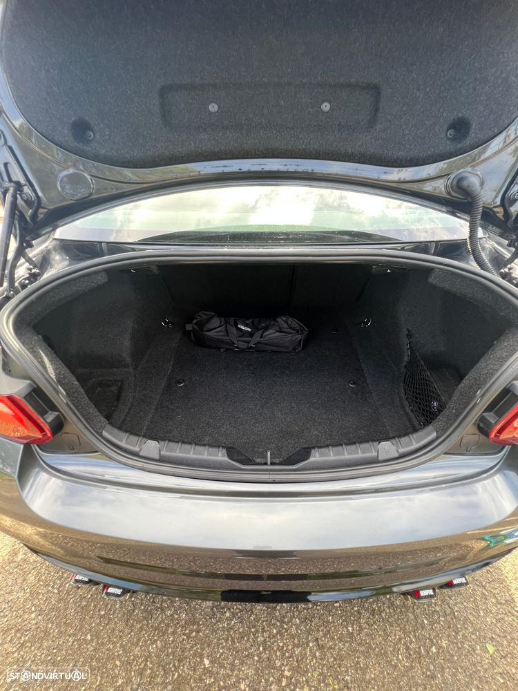 BMW 218 i Aut. M Sport - 10