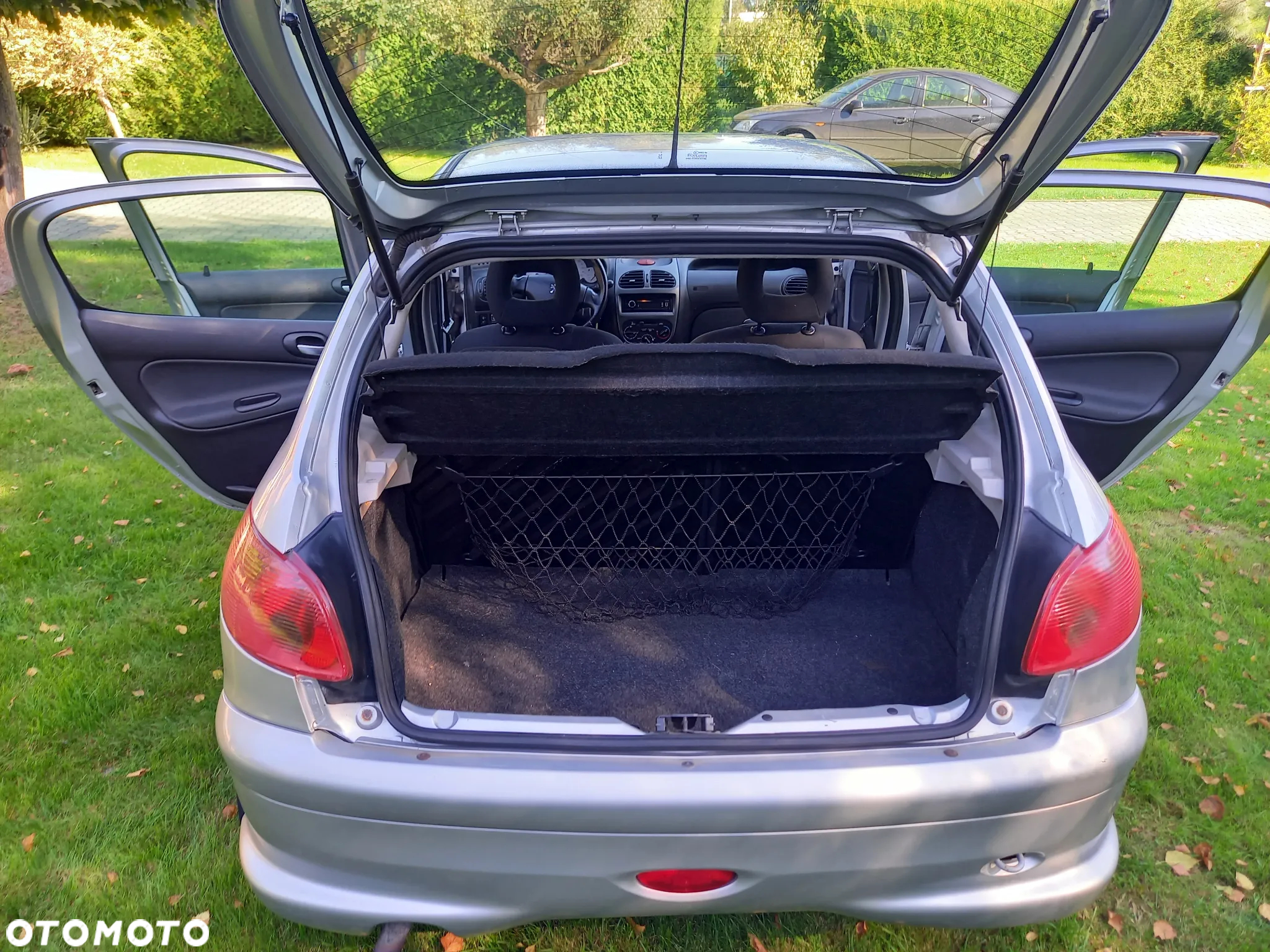 Peugeot 206 - 10