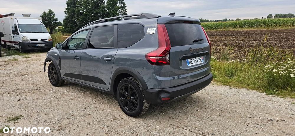 Dacia Jogger TCe 110 (7-Sitzer) Comfort - 7