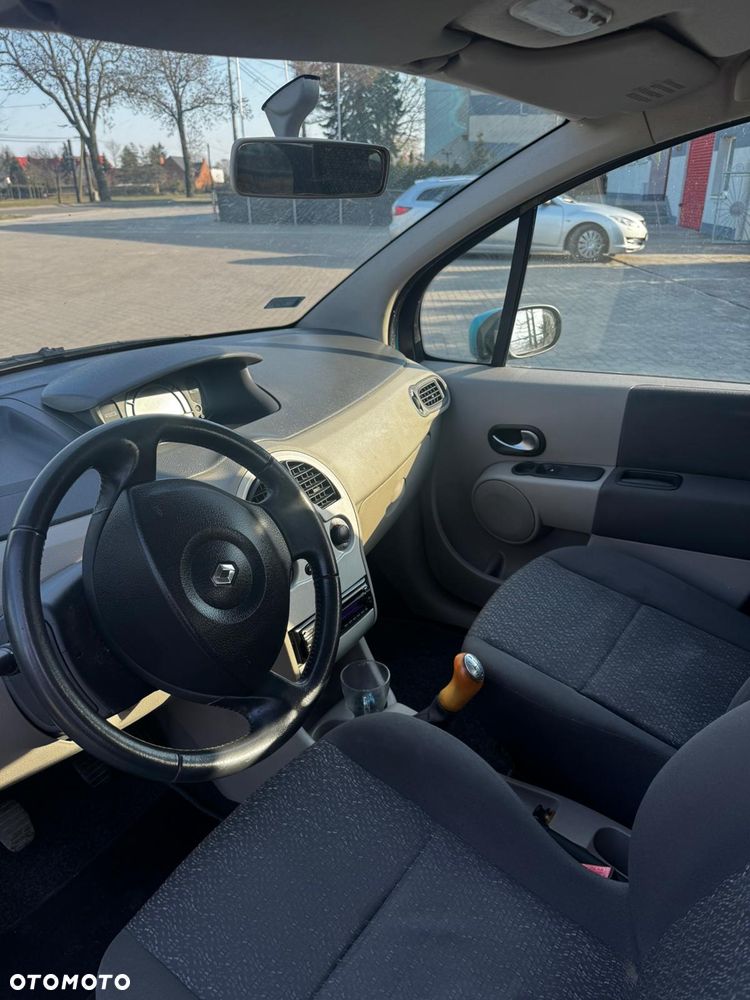 Renault Modus - 11
