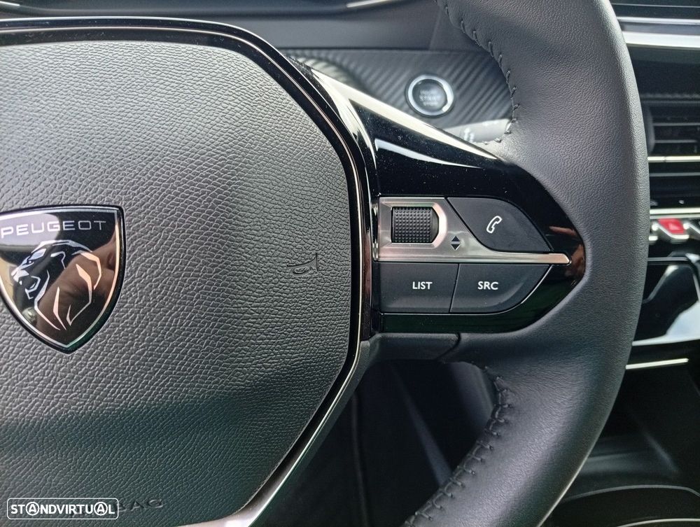 Peugeot e-2008 54 kWh Allure - 13