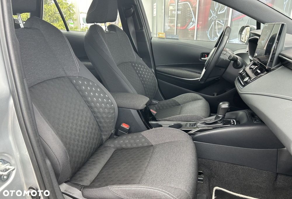 Toyota Corolla 1.8 Hybrid Comfort - 10