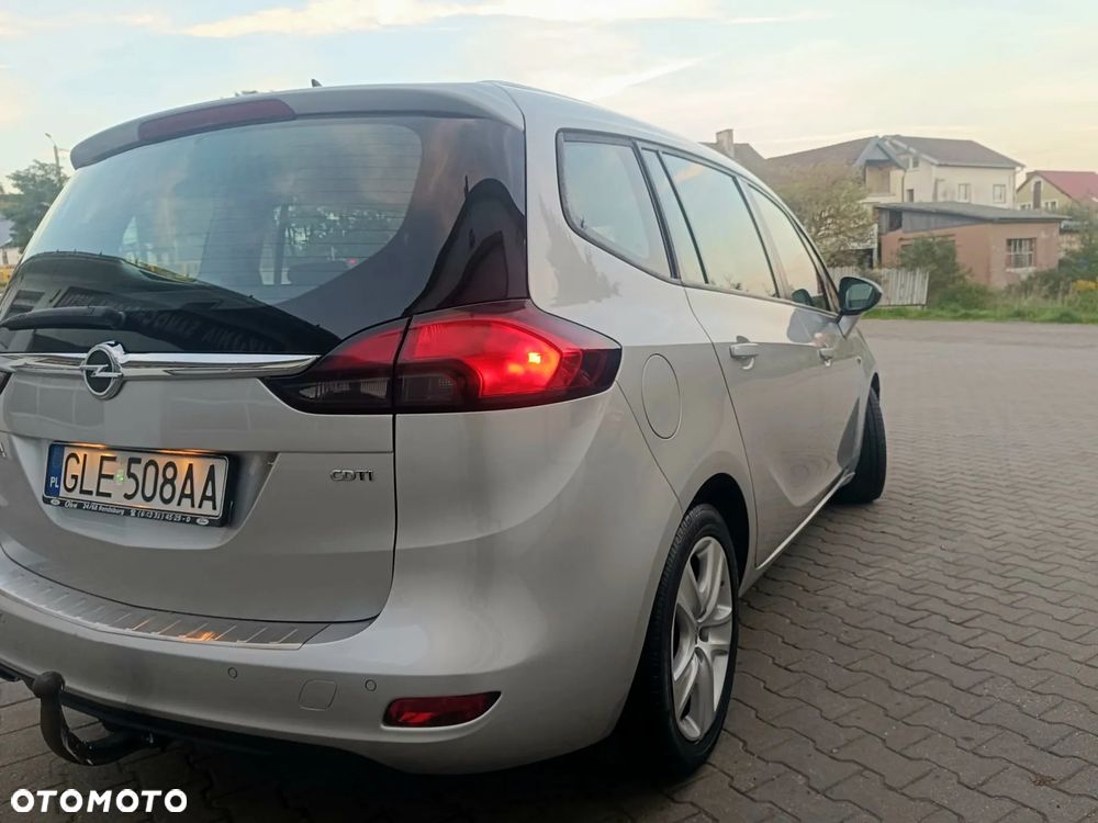 Opel Zafira Tourer 2.0 CDTI Automatik Edition - 4
