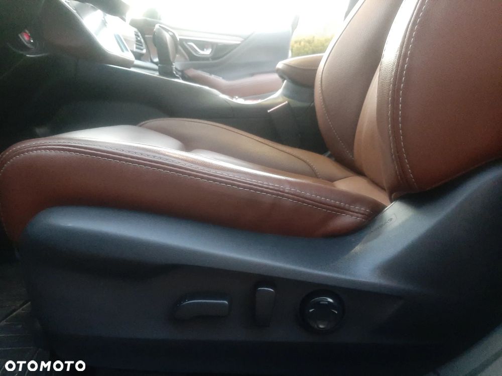Subaru Outback 2.5i Exclusive (EyeSight) Lineartronic - 5
