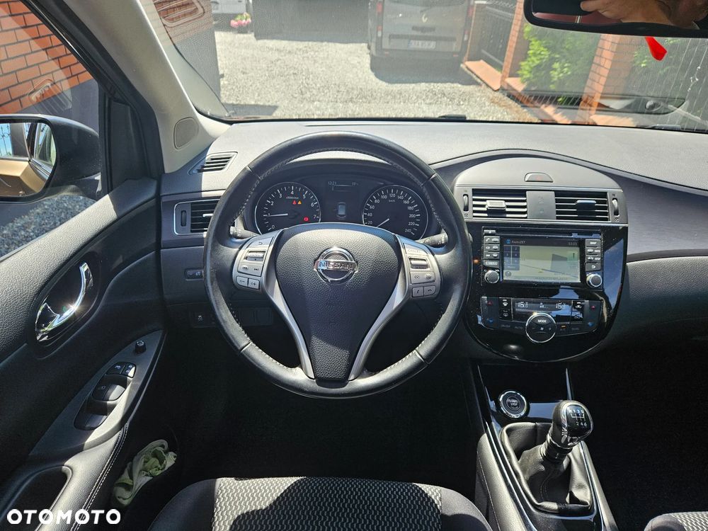 Nissan Pulsar - 5