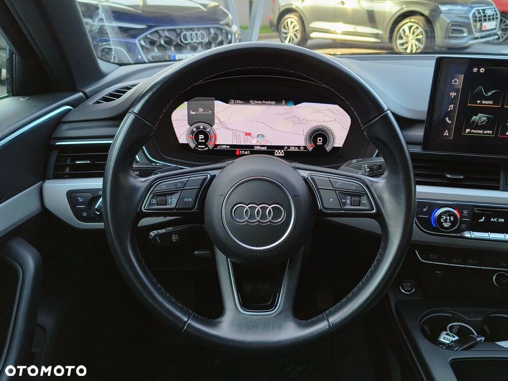 Audi A4 Limousine - 12