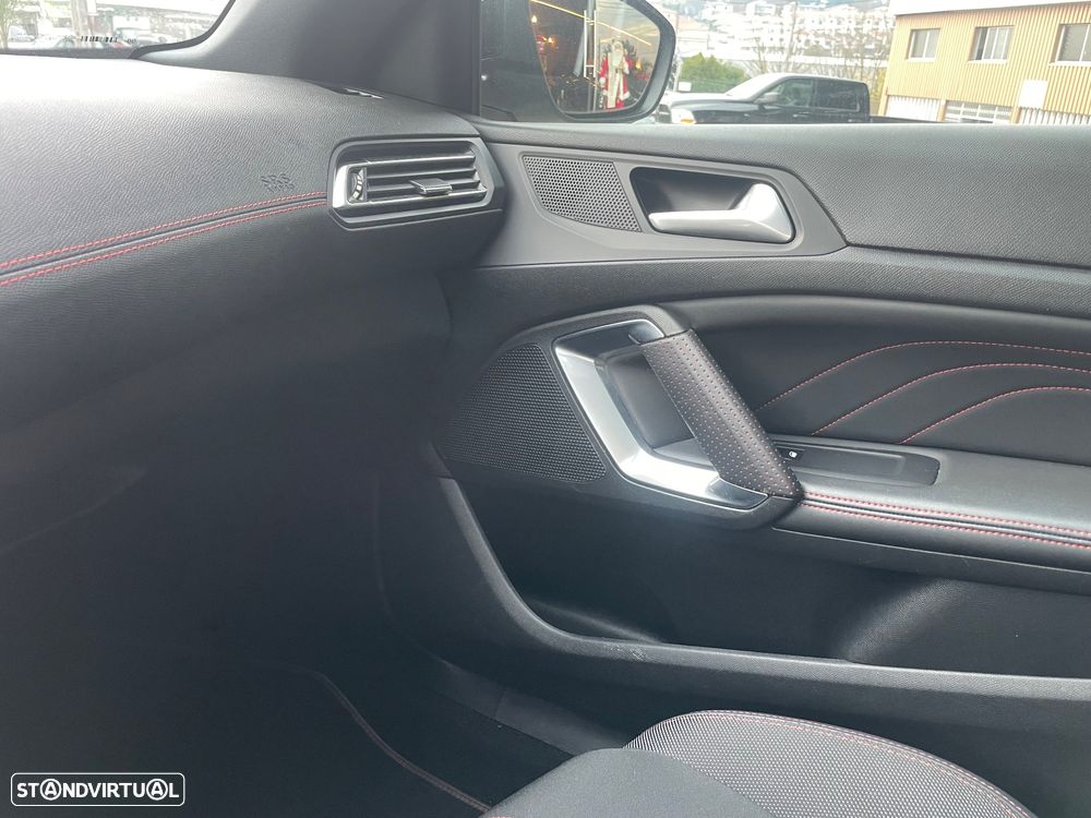 Peugeot 308 SW BlueHDi 130 Stop & Start GT Pack - 12