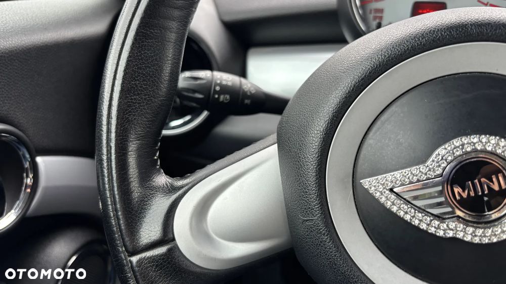 MINI Cooper D - 24
