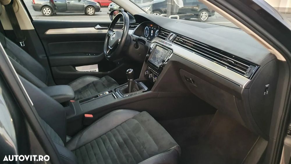 Volkswagen Passat - 6
