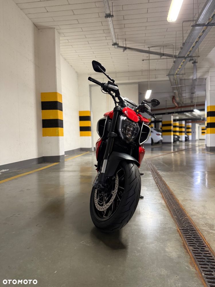Ducati Diavel - 2