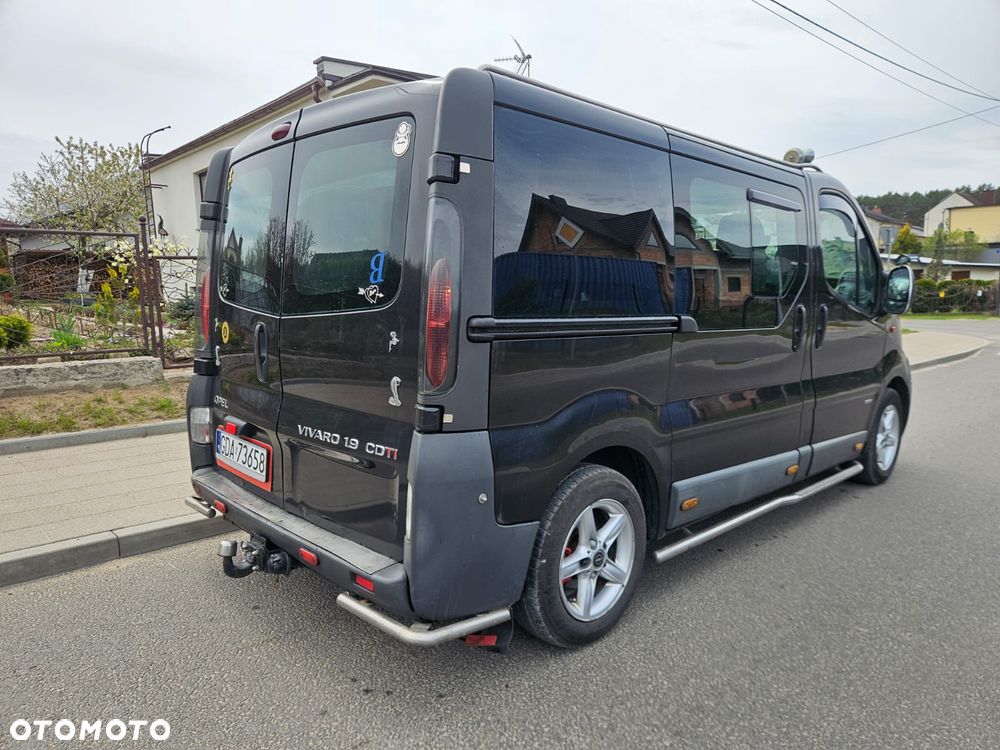 Opel Vivaro - 4