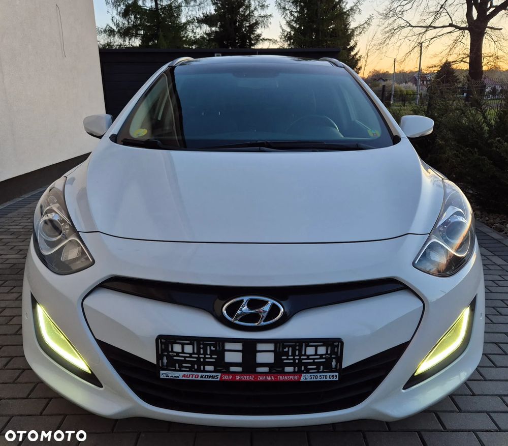 Hyundai i30 1.6 CRDi Premium - 3